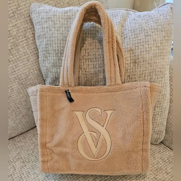 NEW Victoria's Secret Tan Sherpa Tote Bag Large Fur Tote Snap Closure VS Logo - Picture 3 of 13